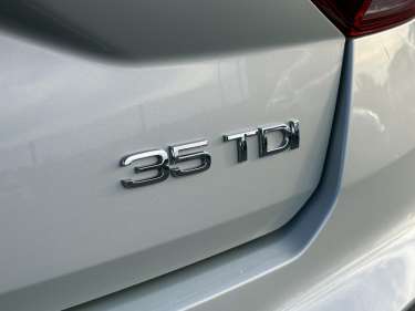 AUDI Q2 35 TDI 150 S-Tronic S-Line