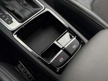 AUDI Q2 35 TDI 150 S-Tronic S-Line