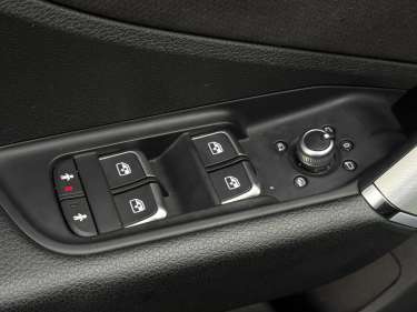 AUDI Q2 35 TDI 150 S-Tronic S-Line