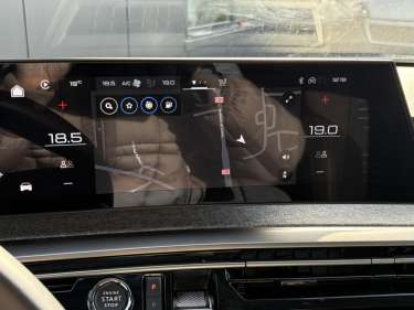 PEUGEOT 3008 NV Hybrid 145 e-DSC6 Allure