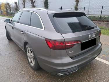 AUDI A4 AVANT 30 TDI 136 S-Tronic Business Edition