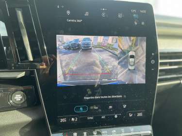 RENAULT ESPACE VI E-Tech Full Hybrid 200 Techno 7PL