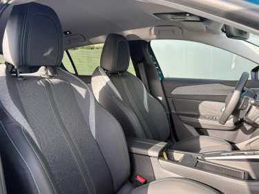 PEUGEOT 308 Hybrid 145 e-DCS6 Allure