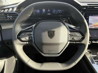 PEUGEOT 308 Hybrid 145 e-DCS6 Allure