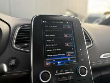 RENAULT GRAND SCENIC IV 1.6 DCI 160 EDC Intens