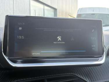 PEUGEOT 2008 1.5 BlueHDI 130 EAT8 GT