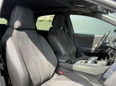 DS DS7 CROSSBACK 2.0 BlueHDI 180 EAT8 Performance Line