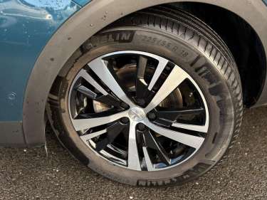 PEUGEOT 3008 1.5 BlueHDI 130 EAT8 GT