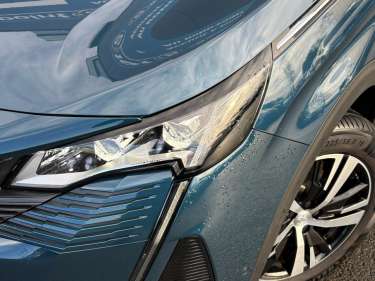 PEUGEOT 3008 1.5 BlueHDI 130 EAT8 GT