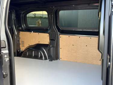 CITROEN JUMPY 2.0 BlueHDI 145 EAT8