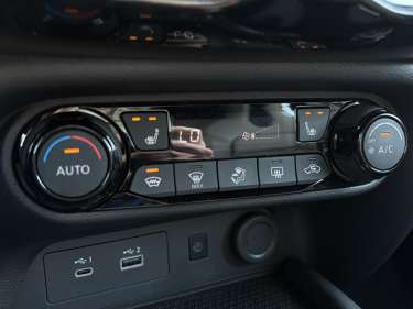 NISSAN JUKE DIG-T 114 DCT7 Tekna