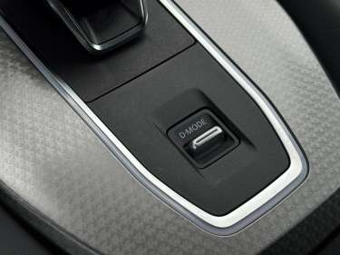 NISSAN QASHQAI III NV 1.3 DIG-T 158 X-Tronic N-Connecta