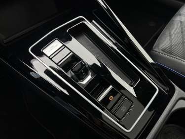 VW GOLF 8 NV 2.0 TDI 150 DSG R-Line