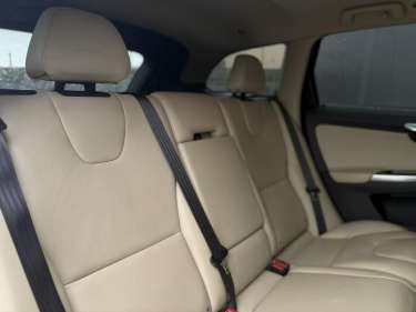 VOLVO XC60 D4 190 Summum Geartronic