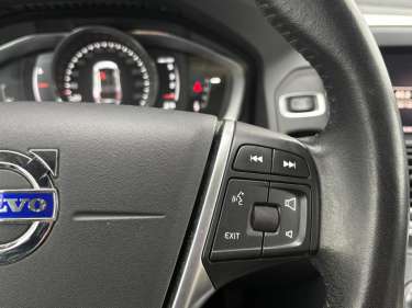 VOLVO XC60 D4 190 Summum Geartronic