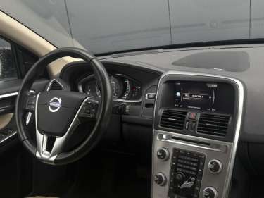 VOLVO XC60 D4 190 Summum Geartronic