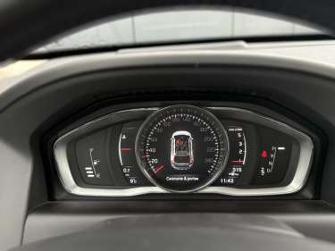VOLVO XC60 D4 190 Summum Geartronic