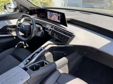 PEUGEOT 3008 NV Hybrid 145 e-DSC6 Allure