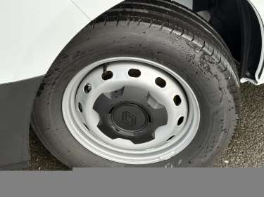 RENAULT TRAFIC L2H1 3T 2.0 BlueDCI 170 Auto9 Extra