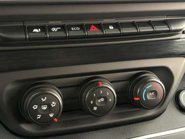 RENAULT TRAFIC L2H1 3T 2.0 BlueDCI 170 Auto9 Extra