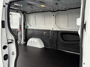 RENAULT TRAFIC L2H1 3T 2.0 BlueDCI 170 Auto9 Extra