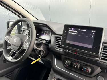 RENAULT TRAFIC L2H1 3T 2.0 BlueDCI 170 Auto9 Extra