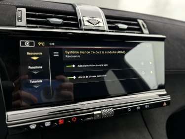 DS DS7 1.6 E-Tense 225 BVA Performance Line