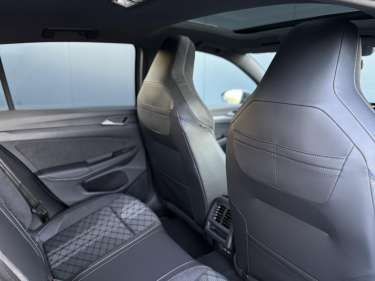 VW GOLF 8 NV 2.0 TDI 150 DSG R-Line