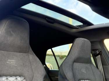 VW GOLF 8 NV 2.0 TDI 150 DSG R-Line