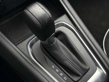 RENAULT CAPTUR 1.5 BlueDCI 115 EDC Intens