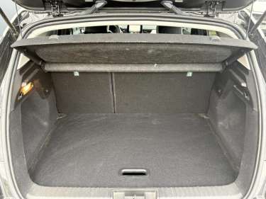 RENAULT CAPTUR 1.5 BlueDCI 115 EDC Intens