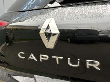 RENAULT CAPTUR 1.5 BlueDCI 115 EDC Intens