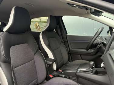 RENAULT CAPTUR 1.5 BlueDCI 115 EDC Intens