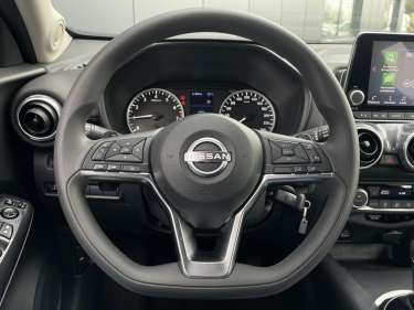 NISSAN JUKE 1.0 DIG-T 114 DCT Acenta