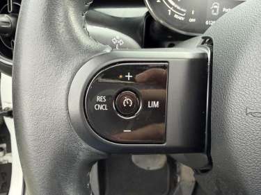 MINI MINI 1.5i 136 BVA7 Cooper Edition Camden