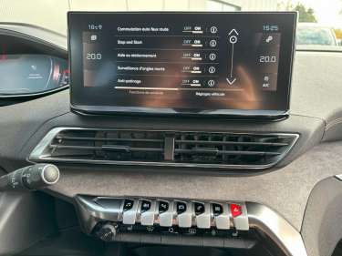 PEUGEOT 3008 1.5 BlueHDI 130 EAT8 GT