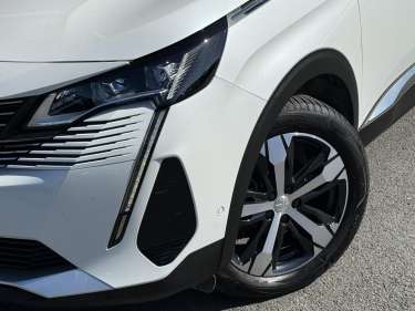 PEUGEOT 3008 1.5 BlueHDI 130 EAT8 GT