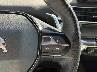 PEUGEOT 3008 1.5 BlueHDI 130 EAT8 GT