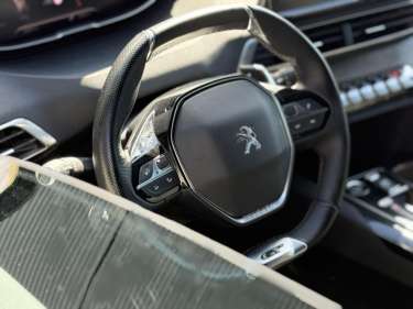 PEUGEOT 3008 1.5 BlueHDI 130 EAT8 GT