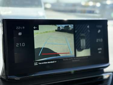 PEUGEOT 3008 1.5 BlueHDI 130 EAT8 GT