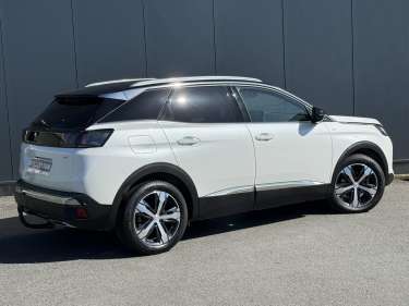 PEUGEOT 3008 1.5 BlueHDI 130 EAT8 GT