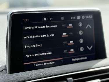 PEUGEOT 3008 2.0 BlueHDI 180 EAT6 GT