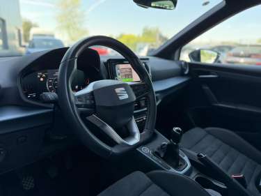 SEAT ARONA TSI 115 Xpérience