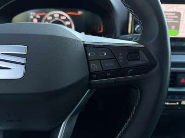 SEAT ARONA TSI 115 Xpérience