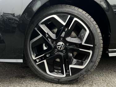 VW GOLF 8 NV 2.0 TDI 150 DSG R-Line