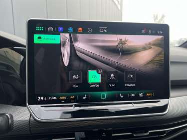 VW GOLF 8 NV 2.0 TDI 150 DSG R-Line