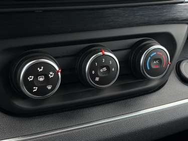 NISSAN PRIMASTAR COMBI L2 3T 2.0 DCI 170 DCT6 Tekna