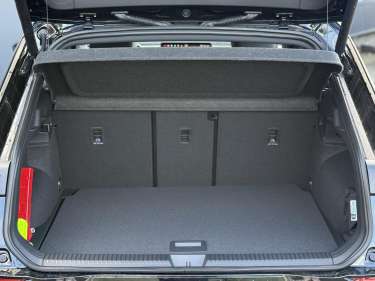 VW T-ROC NV 1.5 eTSI Hybrid DSG7 150 R-Line