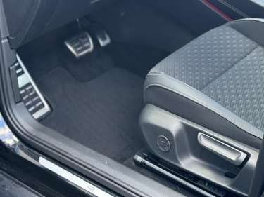 VW T-ROC NV 1.5 eTSI Hybrid DSG7 150 R-Line