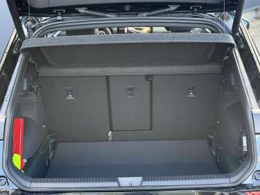 VW T-ROC NV 1.5 eTSI Hybrid DSG7 150 R-Line